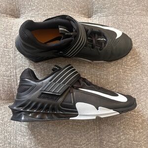 Nike Savaleos Weightlifting Shoe